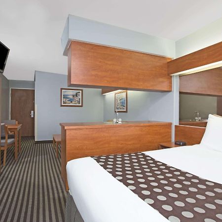 Microtel Inn & Suites By Wyndham Garland/Dallas Ngoại thất bức ảnh